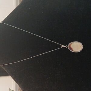 Chic Silver and Cream Pendant Necklace